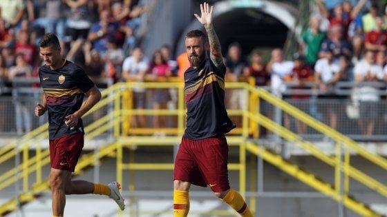 Roma, De Rossi: "Con Ronaldo la Juve parte 2-3 piedi avanti"