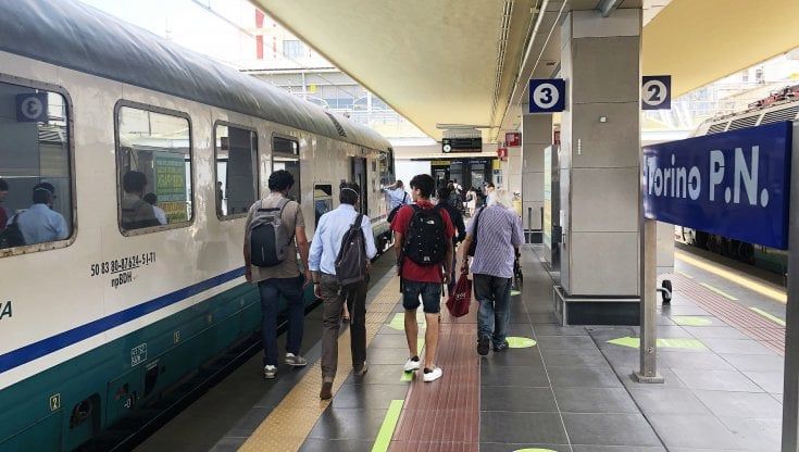 Cts, treni pieni con il green pass. L'indicazione dei tecnici per tornare a viaggiare al 100% della capienza