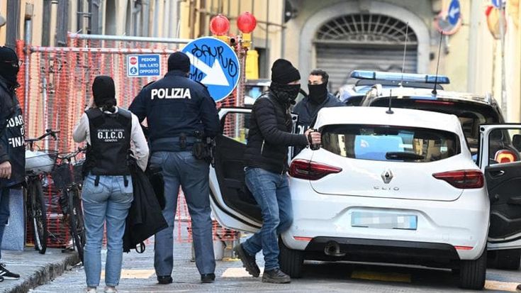 Finanziamenti ad Hamas, sequestrati documenti e pc all’arrestato di Firenze. Presto l’interrogatorio