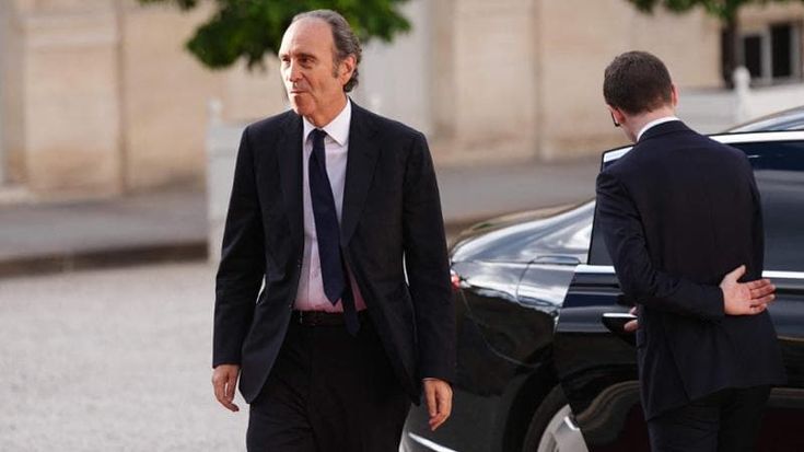 Xavier Niel diventa il primo azionista di Vodafone, operazione da quasi 6 miliardi