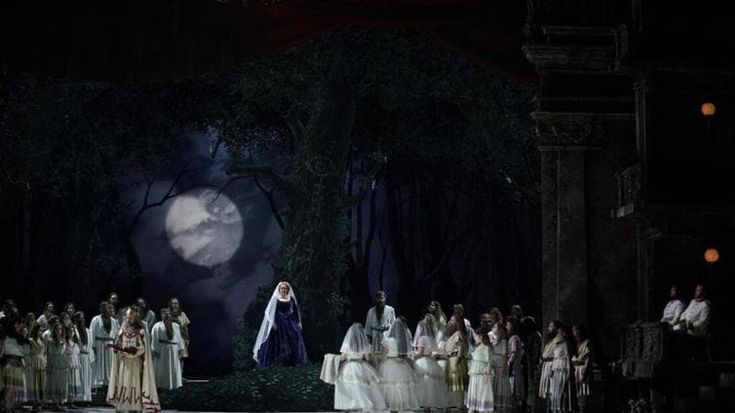 San Carlo, “Norma” sbarca nell’Ottocento Il regista Justin Way: “Una donna speciale”