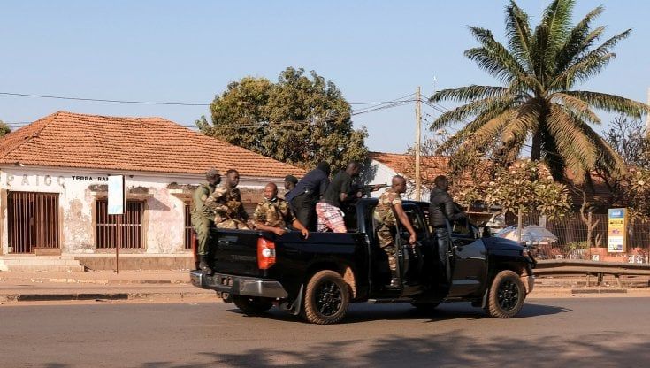 Guinea-Bissau, il presidente parla dopo le voci di cattura da parte di militari golpisti: "Sto bene"
