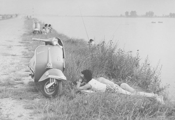 Negli anni Cinquanta i milanesi si divertivano così, la mostra in piazza a Cinisello Balsamo
