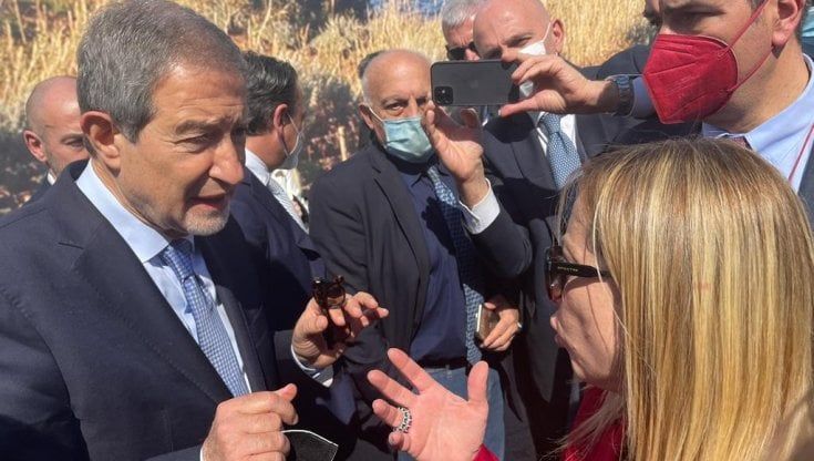 Musumeci incontra Meloni e si rilancia: "Voglio guidare il centrodestra"