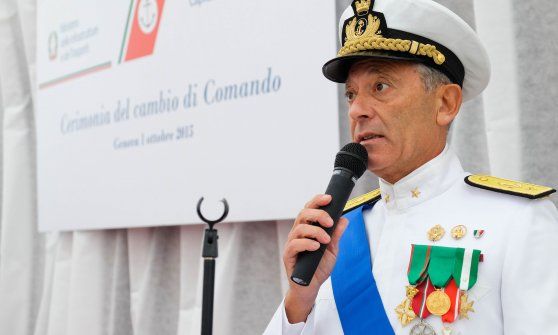 Cambio della guardia in Capitaneria: ecco il nuovo ammiraglio Giovanni Pettorino