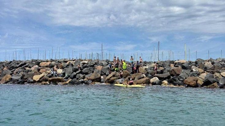 Evade dai domiciliari a Vetralla, ritrovato nudo in mare a Ostia: “Non so come ci sono arrivato”