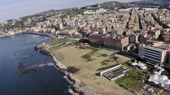 Bagnoli è solo una diapositiva