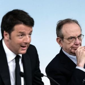 Da maggio un bonus tra i 20 e i 50 euro. Nel 2015 giù le tasse