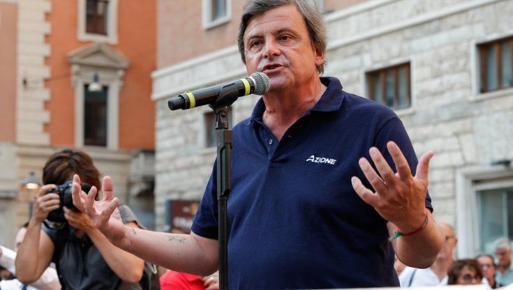 Calenda si rafforza ma il centro sembra l’isola che non c’è