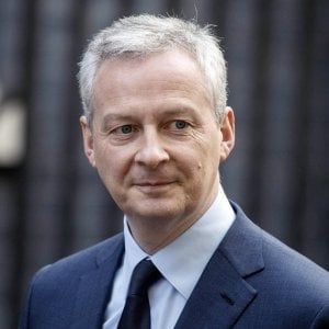 Air France, ancora sciopero. Le Maire duro: "Rischio sopravvivenza" 