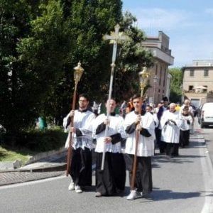 Rimini, in processione contro il Summer pride