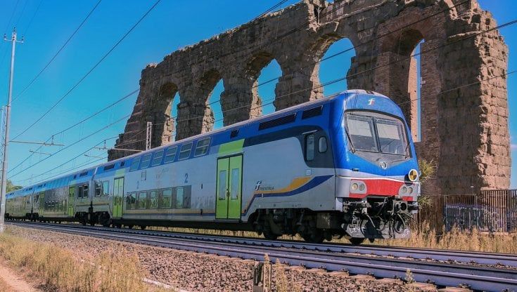 Stop ai treni regionali, bus per Catania e Siracusa. È allarme per il turismo