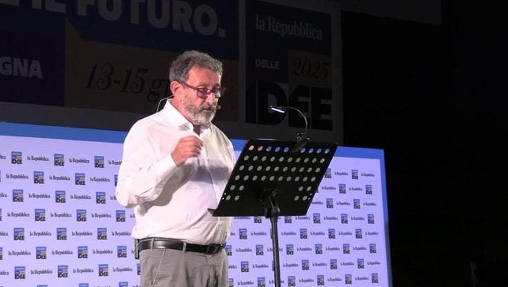 RepIdee25, Michele Serra racconta Una piazza per l'Europa: "Ecco cosa ho imparato organizzando una manifestazione"