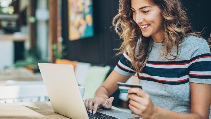 Superato l'esame di esperti e clienti: ecco i 750 migliori negozi online