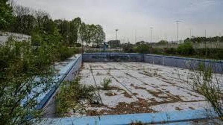 L’ex piscina Sempione sarà abbattuta, ma un privato è interessato all’area
