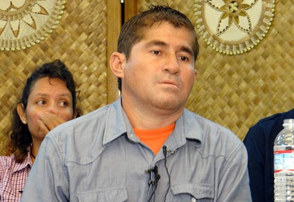 Jose, il naufrago: prima uscita ufficiale e l'imbarcazione