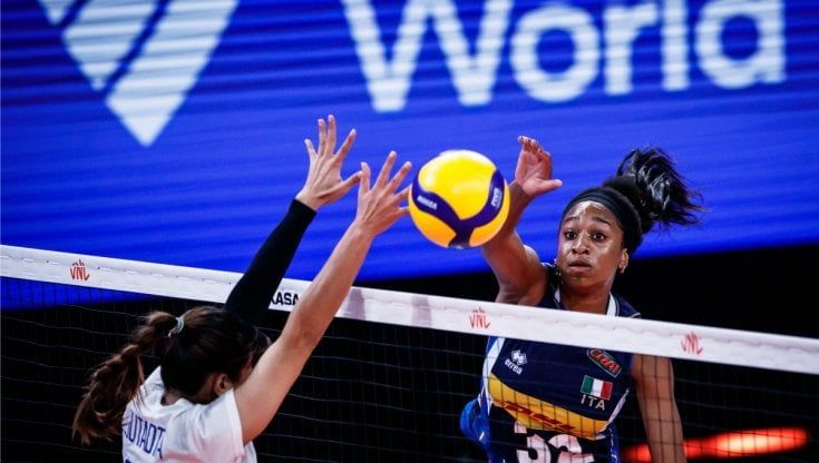 Volley donne, l'Italia chiude la Nations League con una vittoria: 3-1 alla Thailandia