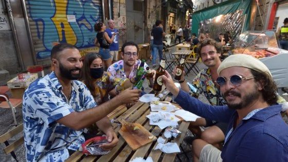 Palermo, alcol sotto chiave dopo le 21: movida alla prova “coprifuoco”
