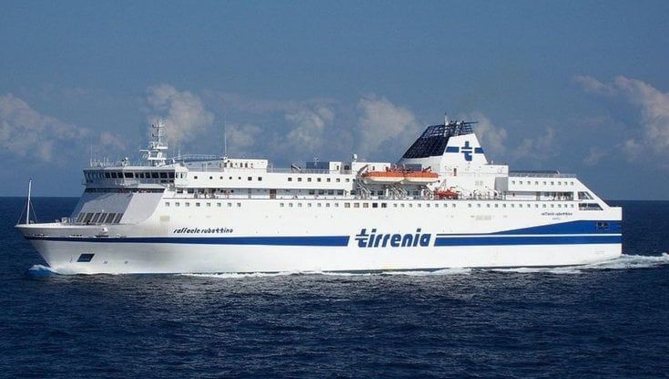 Tirrenia chiede il concordato in continuità al Tribunale. Onorato promette di tutelare l'occupazione, i sindacati: "Vogliamo un tavolo"
