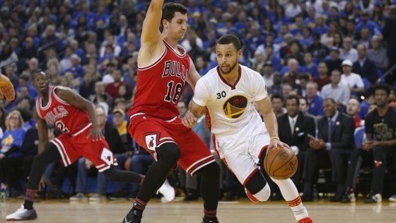 Basket, Nba: Golden State, San Antonio e Cleveland non si fermano, vola Miami