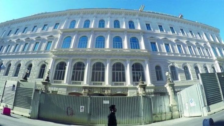 Il piano del governo per spartirsi i vertici dei servizi segreti