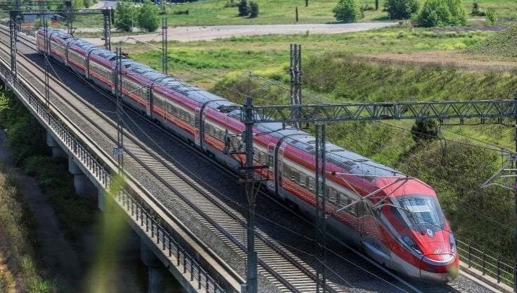 Pnrr e ferrovie, l'alta velocità Palermo-Catania e la Roma-Pescara su un binario morto