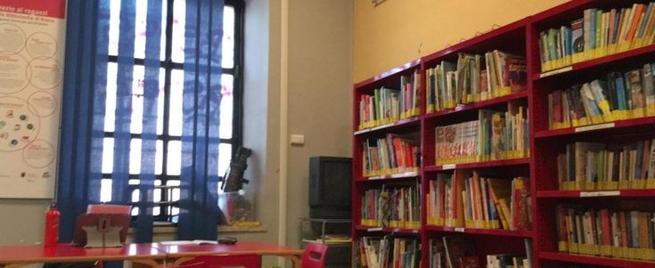 Roma, la lotta della Borghesiana per far riaprire la biblioteca di quartiere