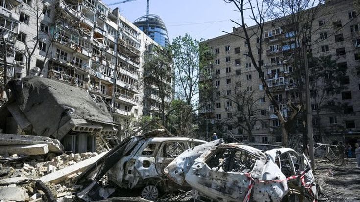 Nato, intesa sull’Ucraina: 70 miliardi per due anni. Ankara, test per l’alleanza