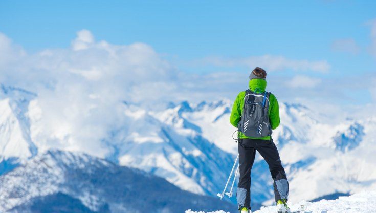Da Cortina all'Etna: ecco le mete dove sciare (e mangiare bene) quest'inverno