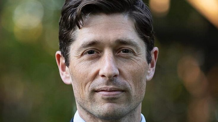 Jacob Frey, il sindaco-maratoneta di Minneapolis che ha sfidato Trump e gli agenti dell’Ice