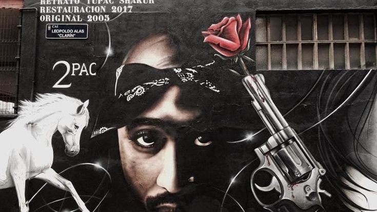 Ecco come fu ucciso il rapper Tupac Shakur: l’arresto di un ex capo gang rompe un mistero lungo 27 anni