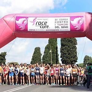 "Race for Cure", la carica dei 40mila contro i tumori al seno