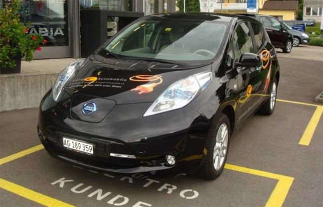 Con l’elettrica Leaf il risparmio è garantito