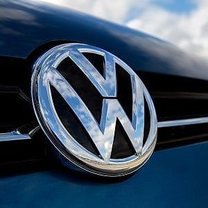 Toyota perde lo scettro: è Volkswagen la più venduta