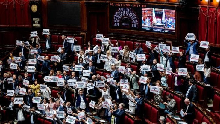 L’ipotesi ballottaggio contro la paralisi