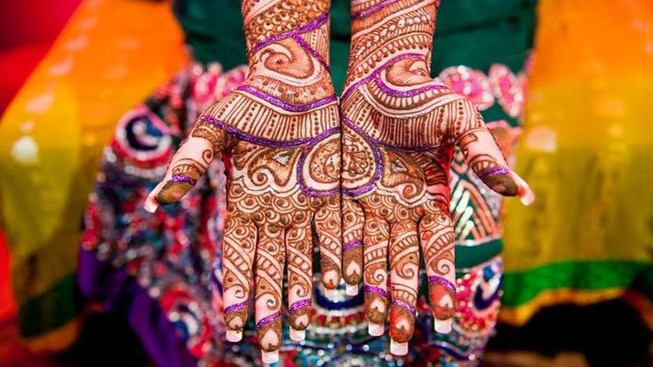Dalle donne tigre dell’India ai pellegrini cristiani: i simboli sacri “dimenticati” nei tatuaggi