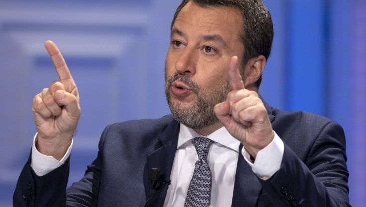 Il ricatto di Salvini 