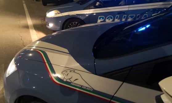 Parma, multe nella zona della movida. Chiuso un negozio di parrucchiere in via San Leonardo