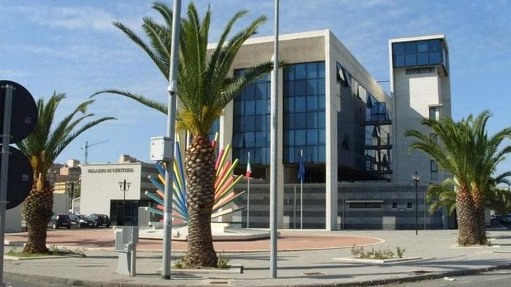 Denuncia abusi sessuali subiti in famiglia, i pm chiedono di archiviare