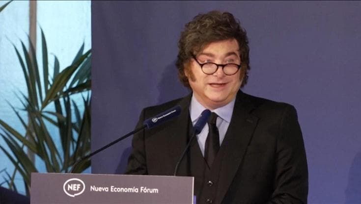 Spagna, Milei a Madrid attacca Sanchez: "Un dittatore impresentabile"
