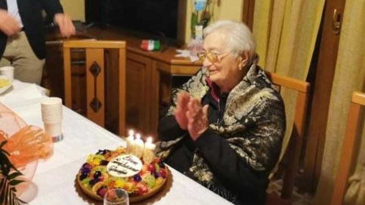 Addio a “Nonna Peppa”: muore a 105 anni la tifosa del Toro più anziana