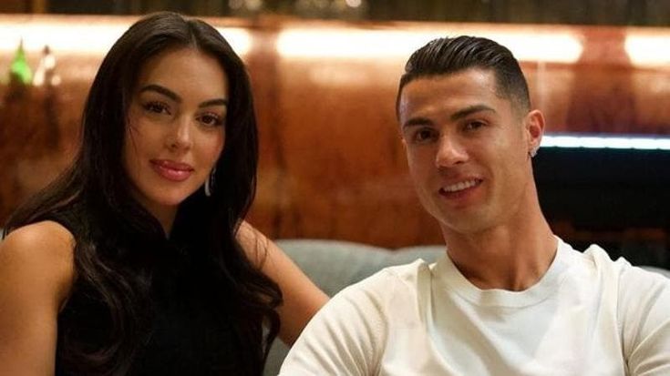 Cristiano Ronaldo e Georgina Rodriguez si sposano. La modella: “Sì in questa e in tutte le mie vite”