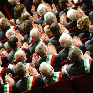 Mafia e mazzette, raffica di inchieste: la stagione nera dei sindaci siciliani