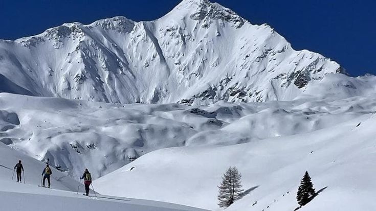 Madesimo, morto uno scialpinista al confine con la Svizzera: aveva 65 anni