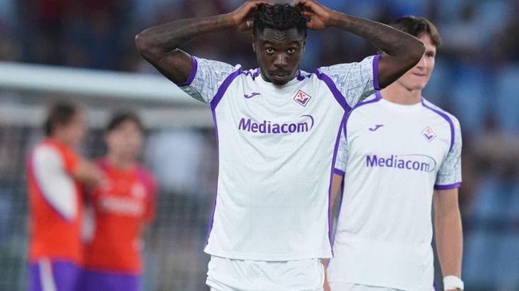 Como, sprint per Kean. Juve su Sorloth e Mateta. Per Leao c’è il Tottenham, ma Rafa vuole la Turchia