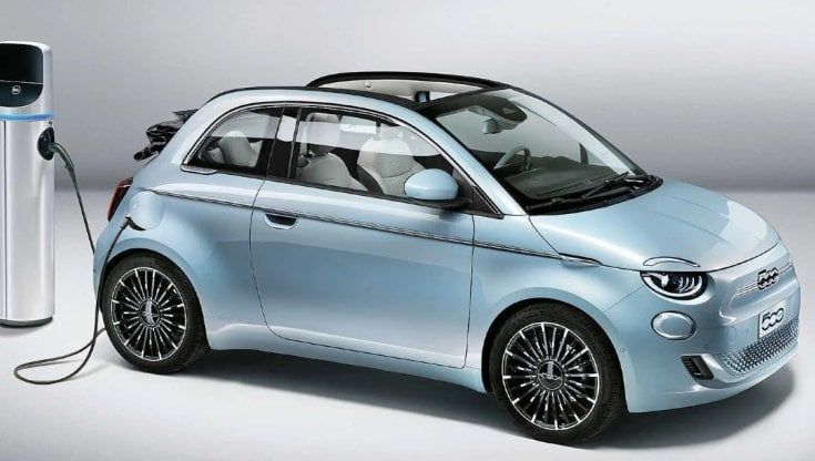 Alla Fiat Nuova 500 elettrica, il premio “Auto Europa 2022”