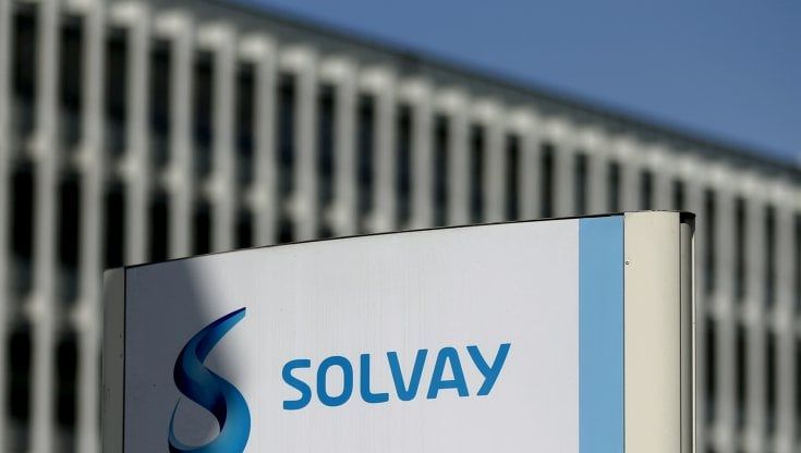 Bluebell chiede la testa dell'ad di Solvay per l'inquinamento a Rosignano