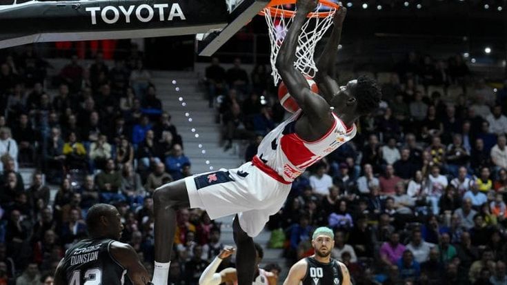 Basket, Momo Faye il nome nuovo di Reggio Emilia: “Una scommessa vinta”. E dal 2025 giocherà da italiano