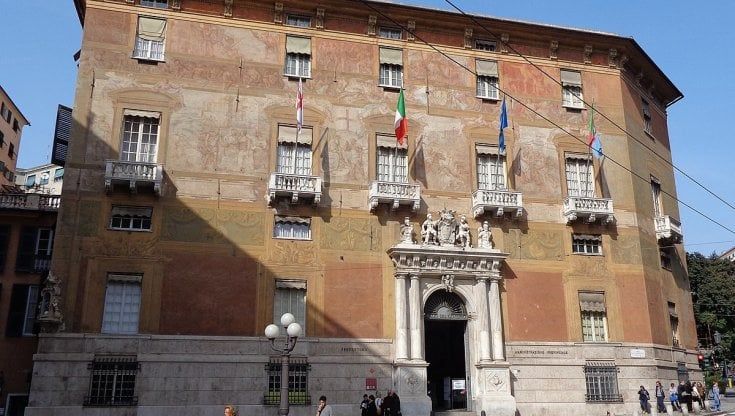 Porto, teatro e mercati, i redditi dei manager pubblici a Genova: ecco i nomi