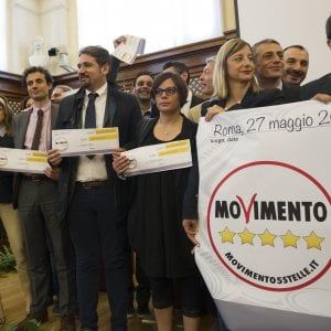 M5S, 17 milioni dal taglio degli stipendi: "Grazie a noi aperte 1.800 aziende"  